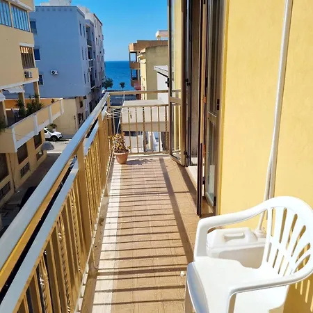 Residenza Pesce Azzurro In Centro A *